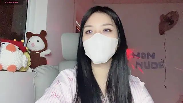Tieu-May online show from July 2, 2026, 6:41 am