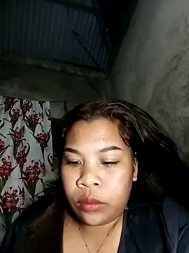 Snapshot of Hot_zoey05 chatting on February 3, 2026, 5:40 pm Hot zoey05 online show from February 3, 2026, 5:40 pm