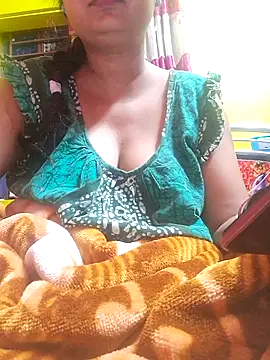 Snapshot of Romance_Aliya chatting on February 7, 2026, 11:08 pm Romance Aliya online show from February 7, 2026, 11:08 pm