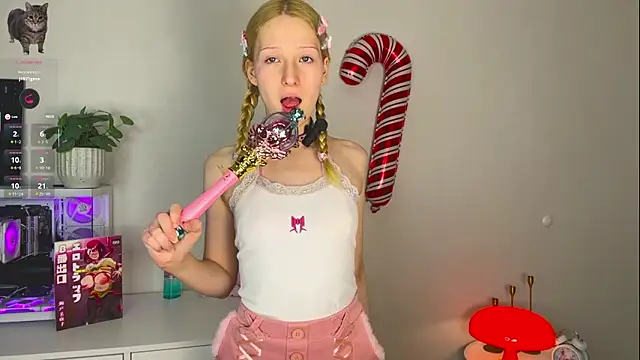 LollyCute online show from January 17, 2026, 1:32 am