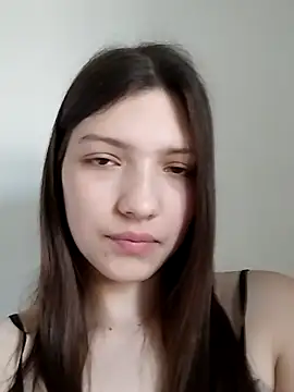 LunaTori456 online show from April 2, 2026, 6:44 am