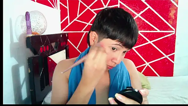 Snapshot of DIDIER_777 chatting on February 2, 2026, 9:24 pm DIDIER 777 online show from February 2, 2026, 9:24 pm