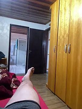 jeanramon01 online show from February 19, 2026, 3:52 pm