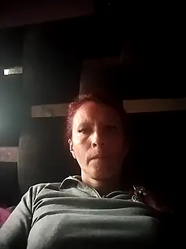 Snapshot of cintia_love chatting on February 9, 2026, 10:14 pm cintia love online show from February 9, 2026, 10:14 pm