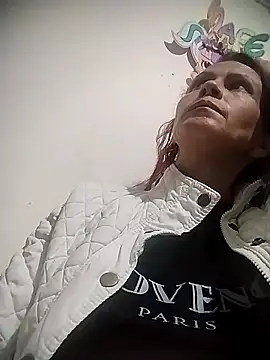 Snapshot of cintia_love chatting on February 15, 2026, 1:46 am cintia love online show from February 15, 2026, 1:46 am