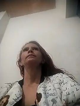 Snapshot of cintia_love chatting on February 18, 2026, 1:07 pm cintia love online show from February 18, 2026, 1:07 pm