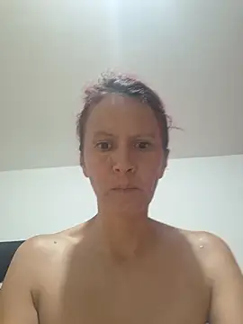 Snapshot of cintia_love chatting on February 23, 2026, 6:38 pm cintia love online show from February 23, 2026, 6:38 pm