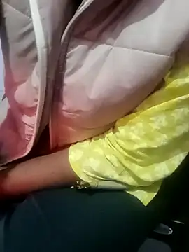 Snapshot of Sexy_sara09 chatting on January 18, 2026, 5:39 pm Sexy sara09 online show from January 18, 2026, 5:39 pm