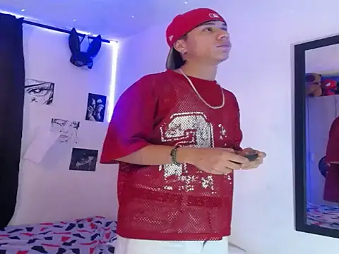 Snapshot of YourSecretCraving chatting on February 17, 2026, 3:25 am YourSecretCraving online show from February 17, 2026, 3:25 am