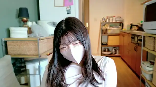   Yui  online show from February 10, 2026, 2:04 am