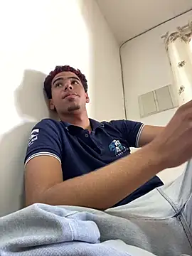 Snapshot of lzinho9153 chatting on February 6, 2026, 6:22 pm lzinho9153 online show from February 6, 2026, 6:22 pm