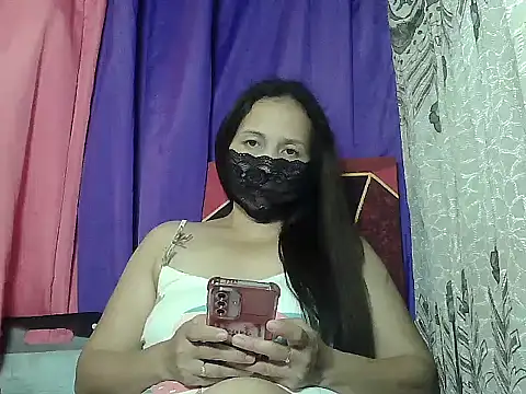 prettymomma24xx online show from June 23, 2026, 12:25 pm