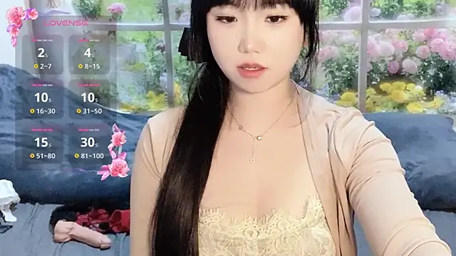 xiaoguai99 online show from March 22, 2026, 11:57 am