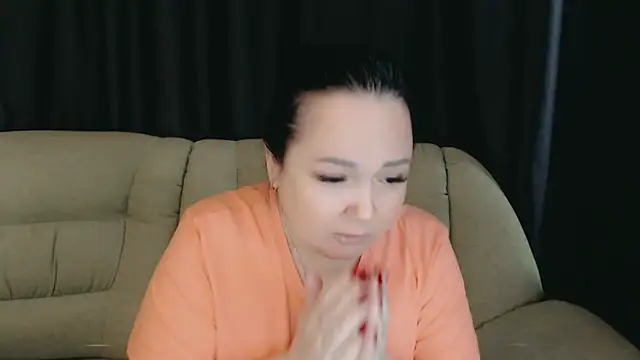 infinity loveliness online show from February 6, 2026, 8:29 am