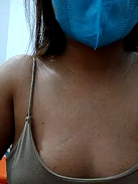 Snapshot of Sweet--Sexy chatting on January 16, 2026, 7:51 pm Sweet--Sexy online show from January 16, 2026, 7:51 pm