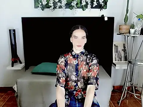 sora jun online show from March 7, 2026, 7:22 pm