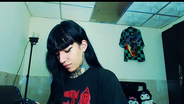 Snapshot of jazmin_wolf chatting on February 14, 2026, 12:02 pm jazmin wolf online show from February 14, 2026, 12:02 pm