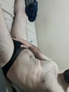 rolaaa2000 online show from April 21, 2026, 12:12 am