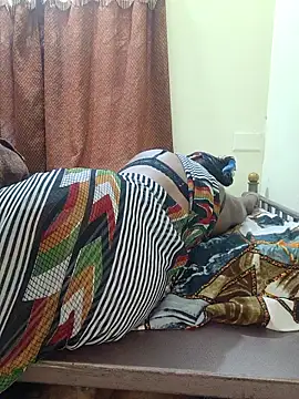 Meena Meenakshi online show from March 16, 2026, 4:40 am