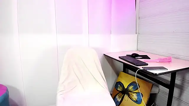 Sue blue online show from February 19, 2026, 3:46 am