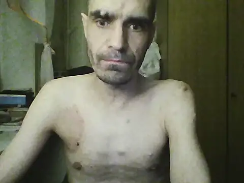 Snapshot of Gattuzoman85 chatting on March 3, 2026, 9:42 pm Gattuzoman85 online show from March 3, 2026, 9:42 pm