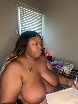 Chocolatebunnyxx96 online show from March 26, 2026, 4:34 pm