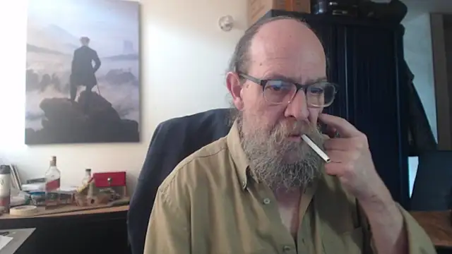 Uncle Hottie online show from June 24, 2026, 4:06 pm