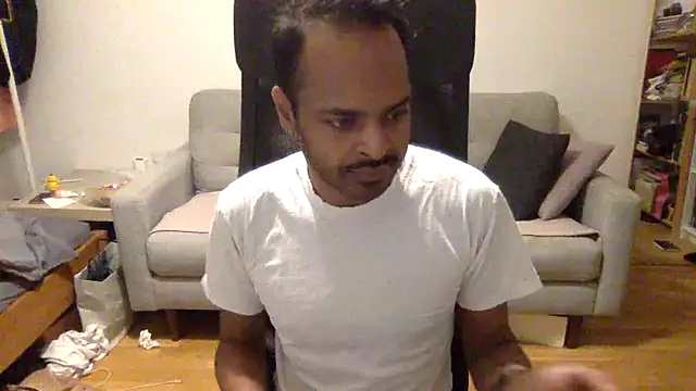 teamrocket1433 online show from January 15, 2026, 11:30 pm