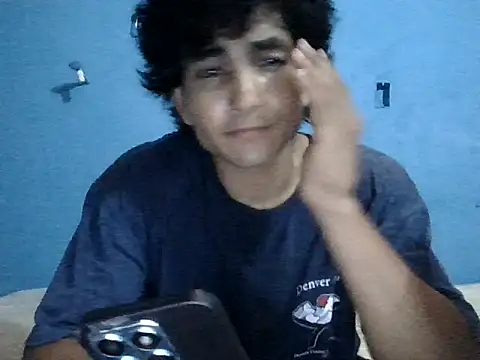 Xaviervtg online show from March 16, 2026, 11:20 pm