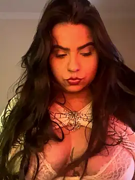 HellenaTinoco online show from January 9, 2026, 5:37 pm