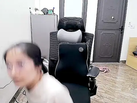 Shulee- online show from February 22, 2026, 7:19 am