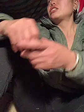 hinicky-0 online show from February 8, 2026, 1:47 pm