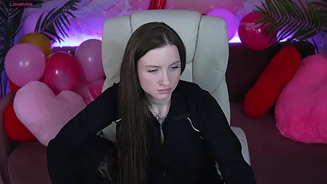 AlexaFleur online show from February 14, 2026, 2:47 pm