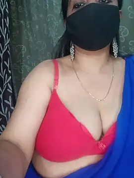 Hot-BHABHI696 online show from April 19, 2026, 9:41 am