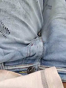 Cupalshow123 online show from April 28, 2026, 1:05 pm