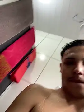 Wellington00  online show from February 20, 2026, 4:51 pm