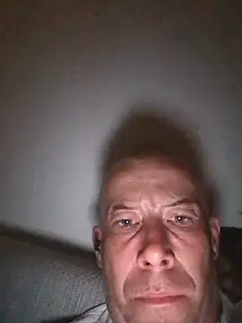 Belmooooondo online show from April 26, 2026, 8:39 pm