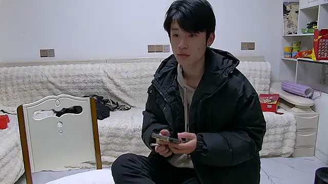 Snapshot of your-cake chatting on February 5, 2026, 11:48 am your-cake online show from February 5, 2026, 11:48 am