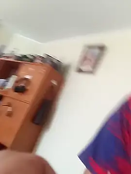 Snapshot of Mateotubbe chatting on March 4, 2026, 3:40 pm Mateotubbe online show from March 4, 2026, 3:40 pm