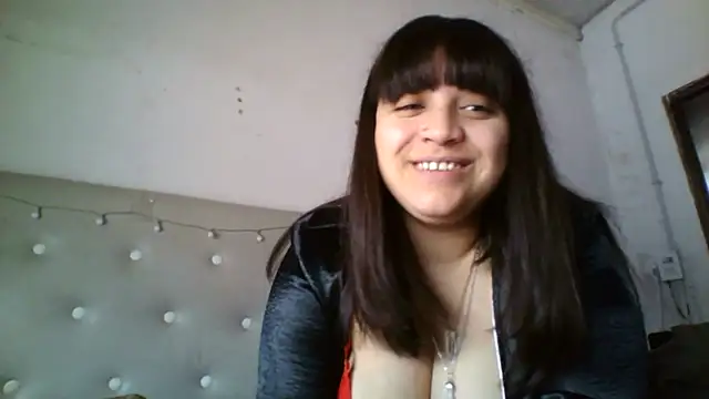 dulce marrr online show from May 16, 2026, 3:11 pm