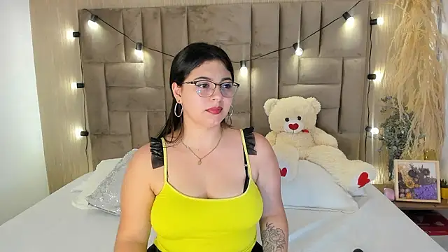 MiiaGreys online show from January 16, 2026, 8:24 pm