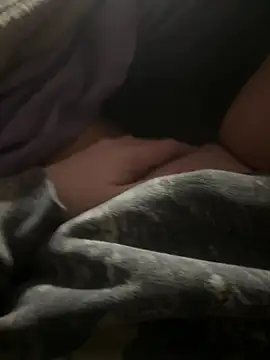 MK RE0189 online show from April 23, 2026, 3:52 am