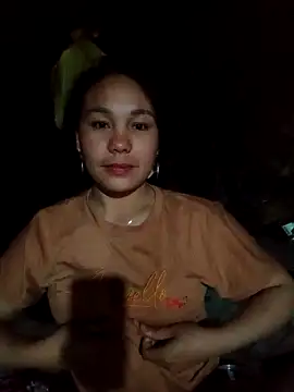 vanvan005 online show from February 6, 2026, 12:30 pm