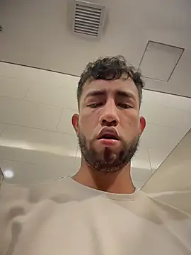 liam bronw online show from April 24, 2026, 5:59 pm