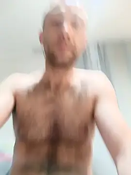 Alvarroo69 online show from June 14, 2026, 4:53 pm