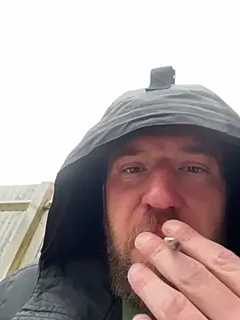 slutwifebbw online show from March 29, 2026, 5:46 pm