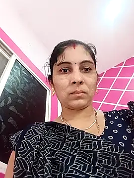 Hot ree85 online show from February 9, 2026, 5:44 am