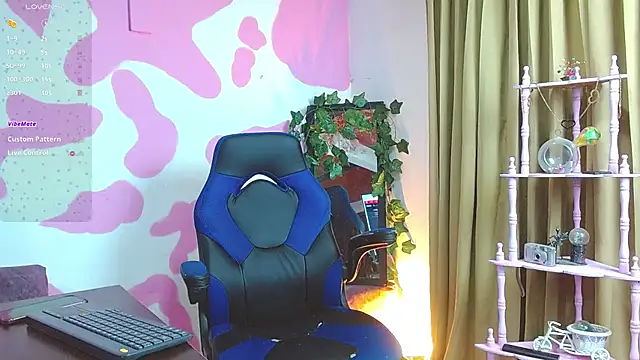 frieren je online show from January 14, 2026, 4:51 am