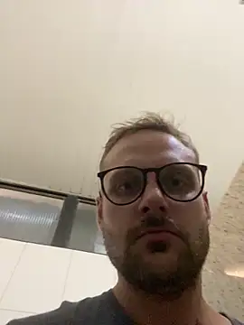 Snapshot of catarinenseputo chatting on February 28, 2026, 3:07 am catarinenseputo online show from February 28, 2026, 3:07 am