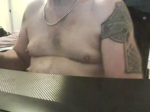 loudandproud online show from April 10, 2026, 3:23 am